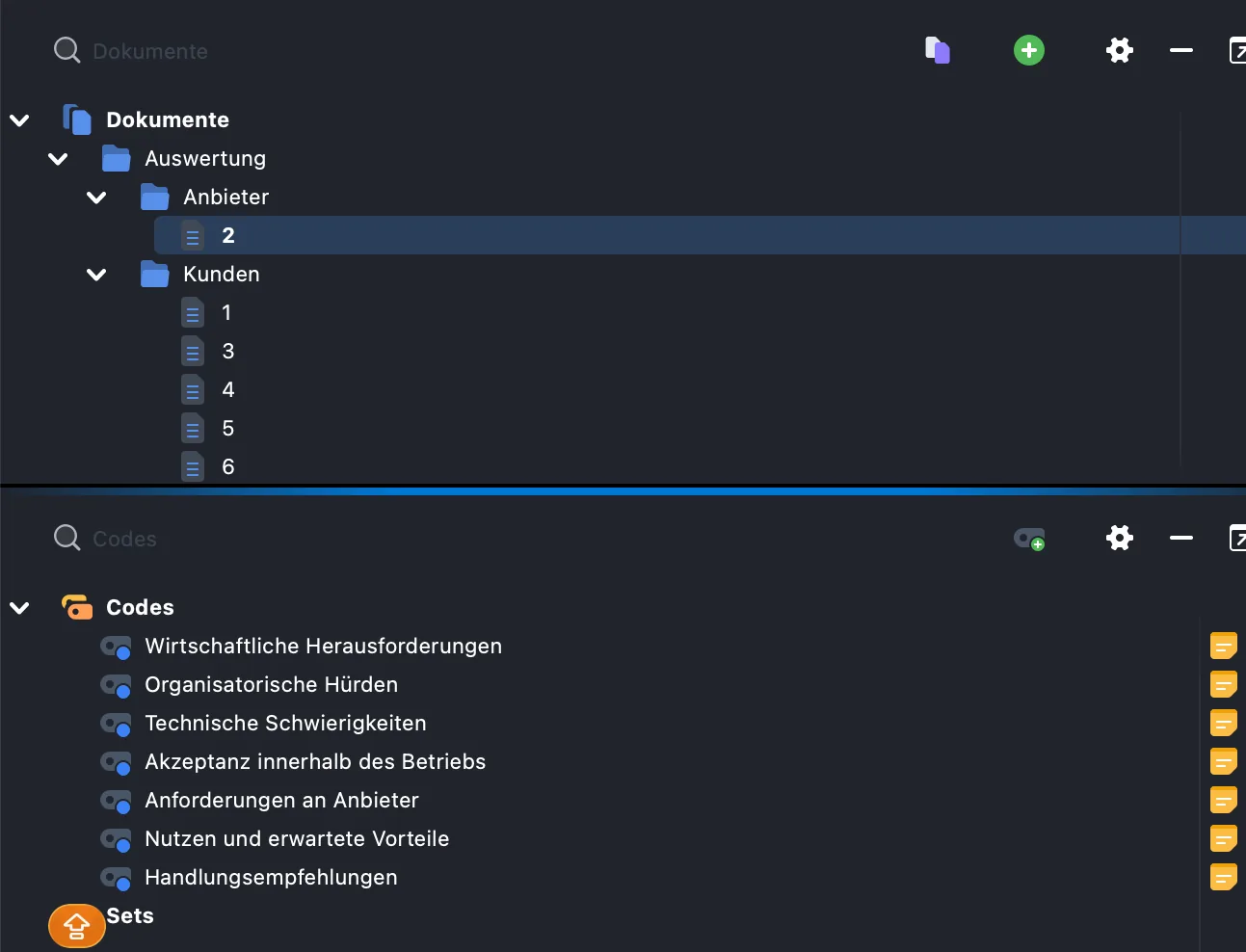 MAXQDA-Projekt mit Dokumentgruppen Anbieter und Kunden und sieben Hauptkategorien mit Code-Memos